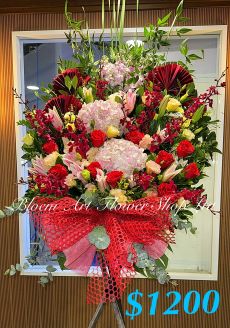 Mixed Flower Arrangement - Deluxe CODE 22789